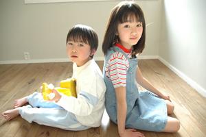 朗読のレッスンを行うアカデミーです